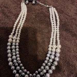 Paparazzi necklace and earrings